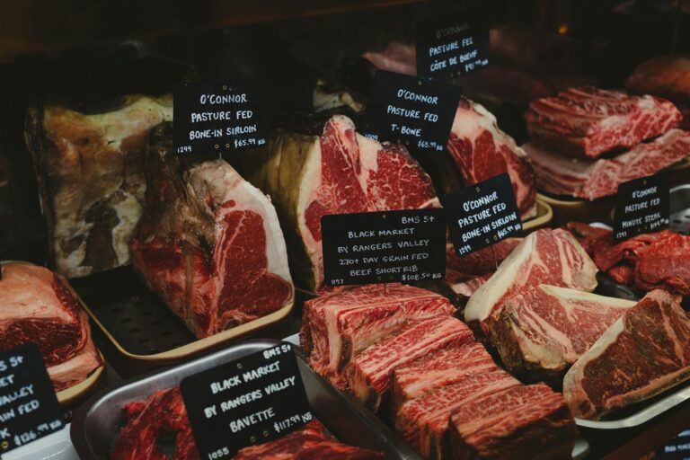 Brasil conquista novo mercado para exportação de carne bovina com osso e miúdos