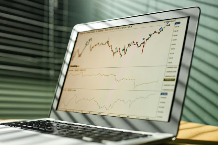Day Trade: Perspectivas para Minicontratos e Ibovespa na sessão de sexta-feira (01)