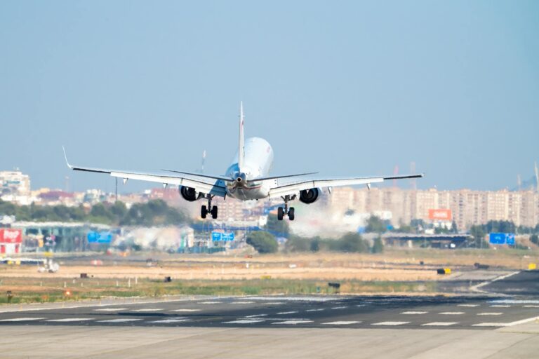 Embraer (EMBR3) recebe importante pedido de Portugal e consolida presença global