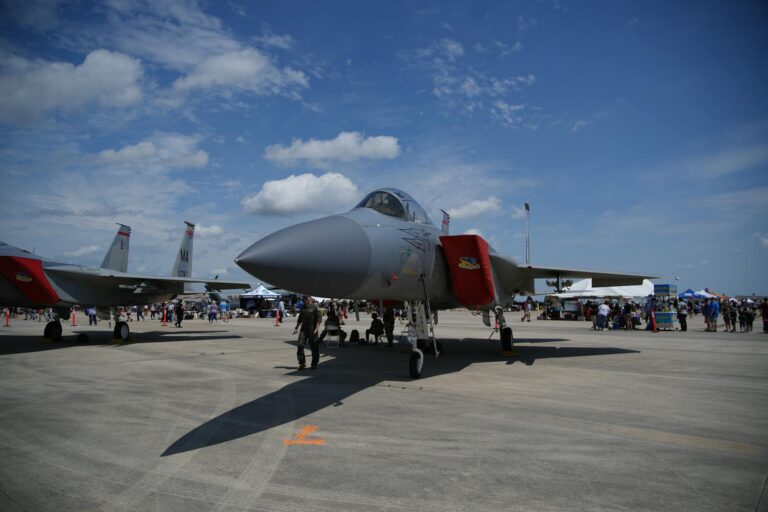 Traders atentos: Mini-índice (WINV25) em destaque com IPCA-15 e volatilidade