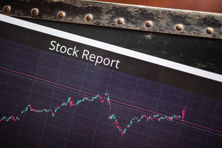 Explorando a Alavancagem: a influência da dívida no desempenho das ações do Ibovespa no início do ano.