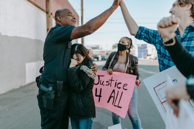 Expectativas positivas impulsionam queda do dólar após reunião entre Lula e Trump