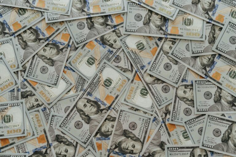 Localiza registra lucro líquido de R$ 871 milhões no terceiro trimestre e fecha negociação de venda de ativos