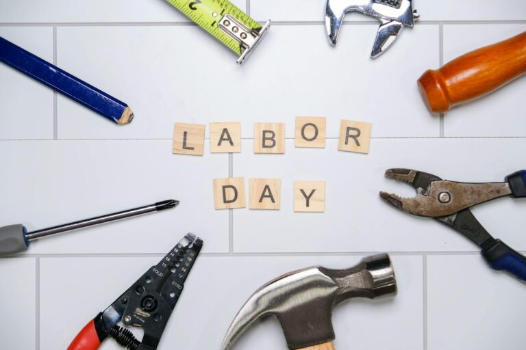 Setor industrial dos EUA registra aumento abaixo das expectativas nas encomendas de setembro