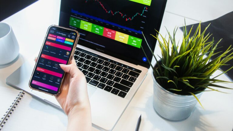 Ações de Cyrela, Direcional, Even e Lavvi sofrem queda com resultados preliminares do 4T: como investidores reagiram?