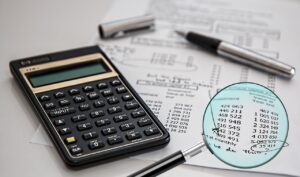 Como calcular o PL de uma empresa?